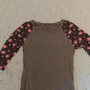 Women's 3/4 sleeve shirt
